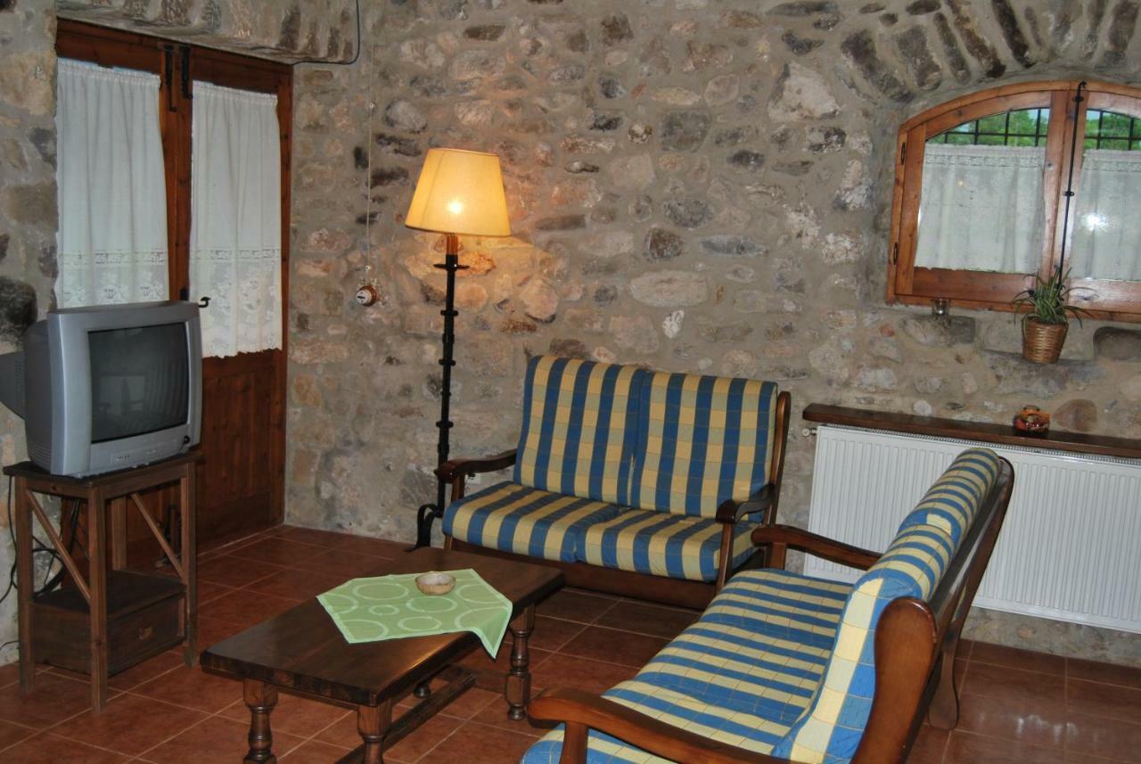 Cal Tort Villa Maia de Montcal Exterior photo
