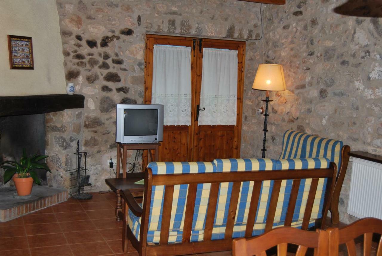 Cal Tort Villa Maia de Montcal Exterior photo